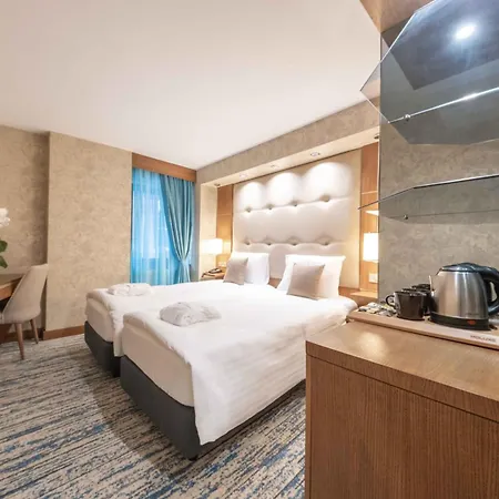 Grand Canyon Hotel
