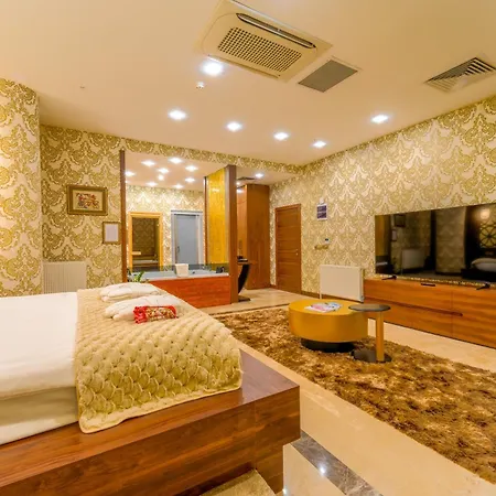 Grand Canyon Hotel *